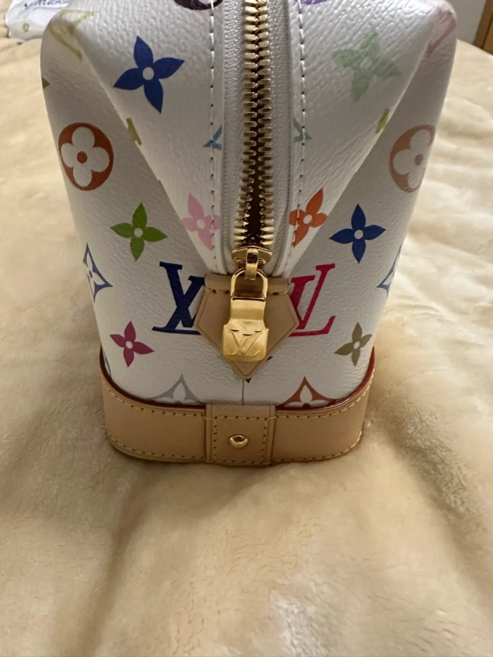 Louis Vuitton White Multicolor Monogram Cosmetic Pouch with Natural Leather Trim - Picture 4 of 10